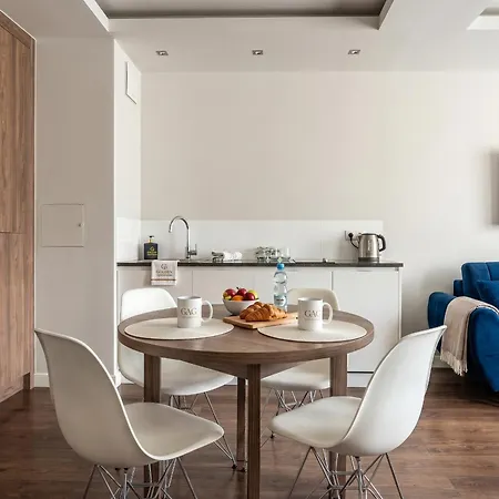 Modern In Platinum Towers - Wronia Lejlighed *