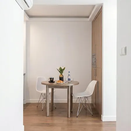 Modern In Platinum Towers - Wronia *