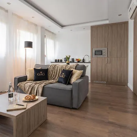 Modern In Platinum Towers - Wronia Lejlighed *